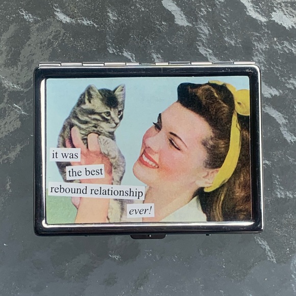 Ann Taitor metal I.D holder - Picture 1 of 4